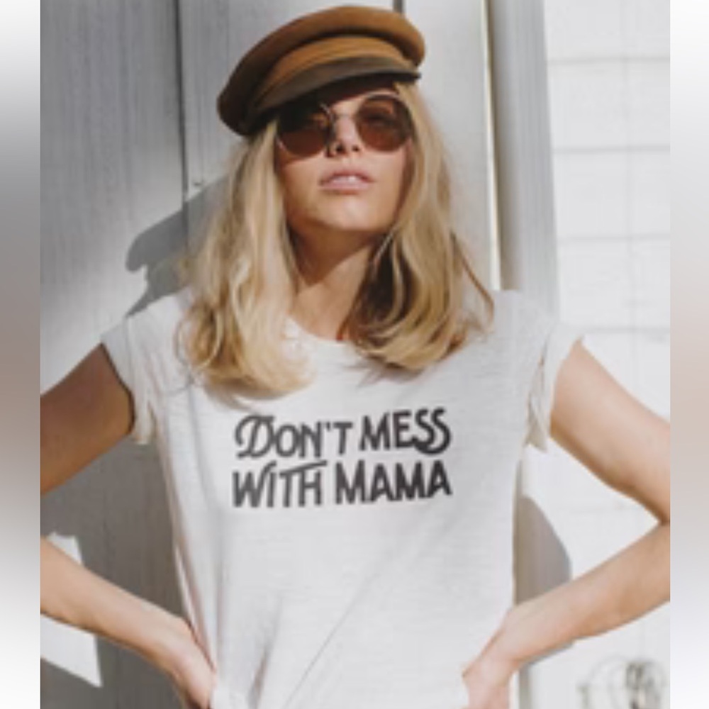 The Bee and the Fox- Don’t Mess with Mama tee- medium